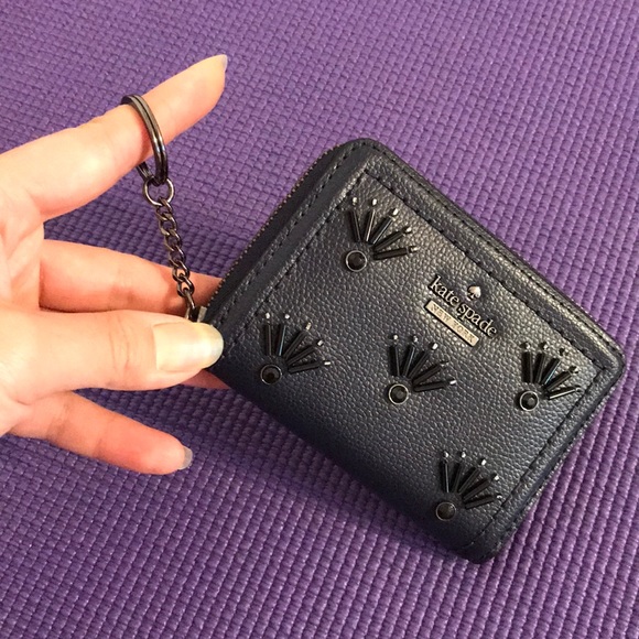 Kate Spade mini zip around wallet - Picture 4 of 4